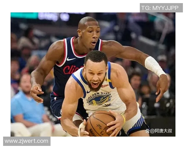 1516赛季勇士与快船的激烈对决回顾与精彩瞬间分析