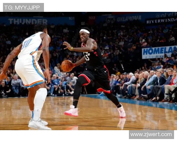 2016年季后赛骑士与猛龙第二场激战回顾与精彩瞬间分析